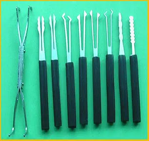 Placentia Locksmiths Placentia, CA 714-933-1269 - 11-car-lock-pick