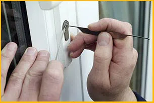 Placentia Locksmiths Placentia, CA 714-933-1269 - 20-Emergency-Locksmith